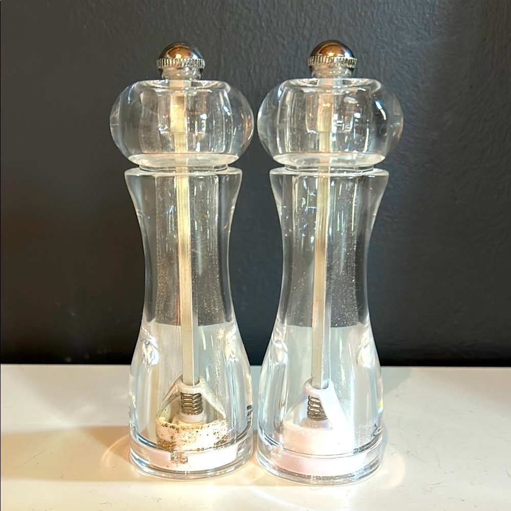 KITCHENPROFI Clear Acrylic Salt and Pepper Grinder Set